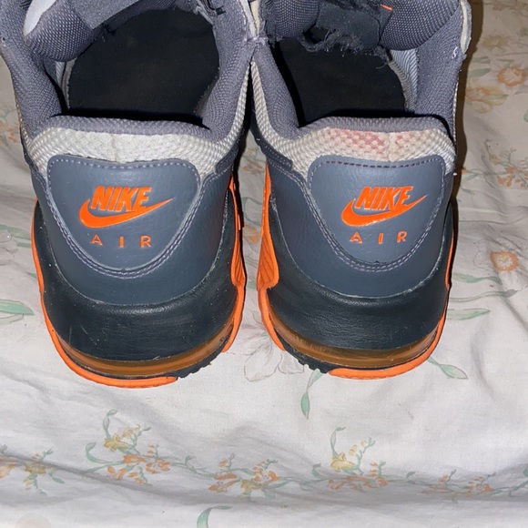 Men's Nike Air Max Excee Iron Grey/Dk Smoke Grey (DM8683 001) size 10.5 - Picture 3 of 6